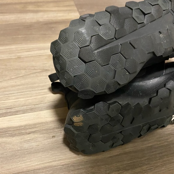 Rare Nike Rosche Run Mid Winter Stamina M6/W 8.5 - Picture 8 of 9